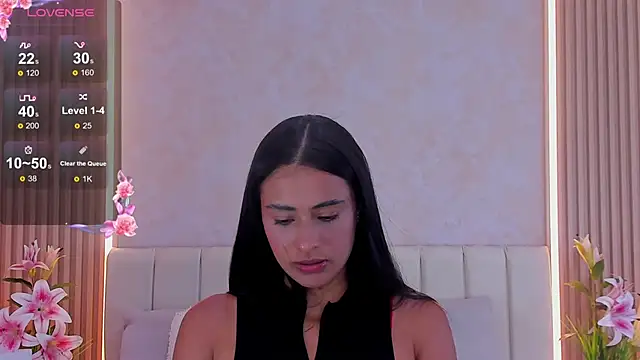 ZOEBARLOWE online show from October 29, 7:04 pm