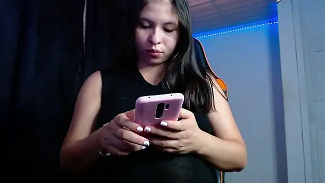 Abbiprada online show from September 25, 6:22 pm