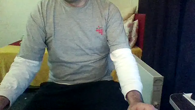 Snapshot of st206boy chatting on January 14, 10:36 pm st206boy online show from January 14, 10:36 pm