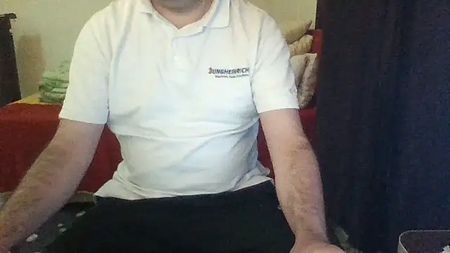 Snapshot of st206boy chatting on June 12, 11:25 pm st206boy online show from June 12, 11:25 pm