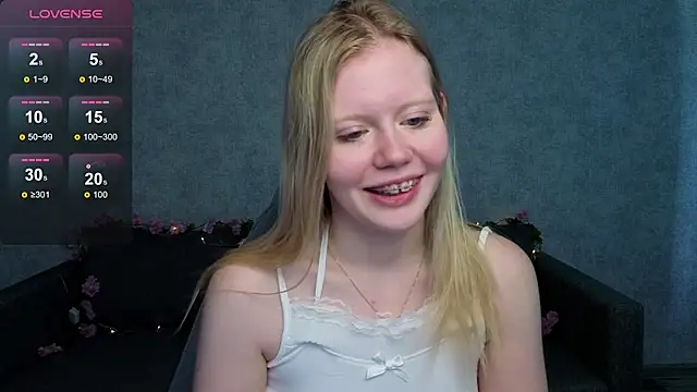 Snapshot of Wendy_228 chatting on July 21, 3:09 am Wendy 228 online show from July 21, 3:09 am