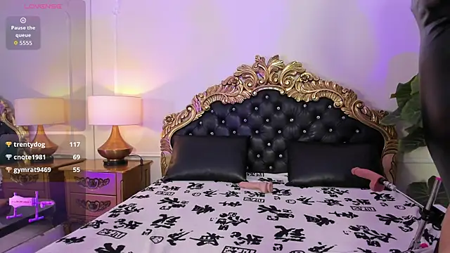 MeganBlazze online show from June 5, 6:52 am
