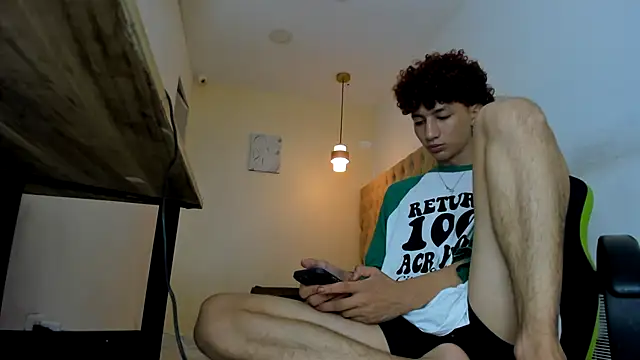 Darkknightx01 online show from October 5, 1:26 am