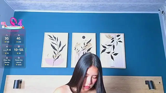 SarahMiler  online show from November 11, 7:47 pm