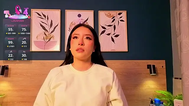 SarahMiler  online show from January 13, 8:03 pm