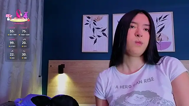 SarahMiler  online show from March 16, 11:47 am