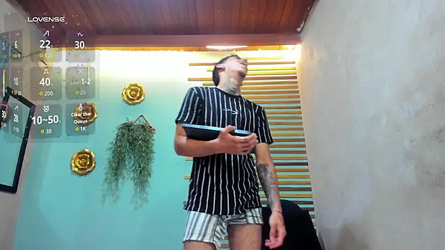 Snapshot of jharol_cardonaa chatting on September 25, 1:20 am jharol cardonaa online show from September 25, 1:20 am