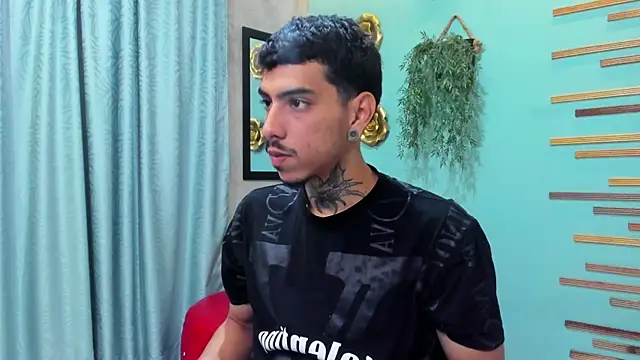 Snapshot of jharol_cardonaa chatting on October 1, 1:39 pm jharol cardonaa online show from October 1, 1:39 pm