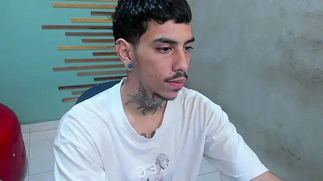 Snapshot of jharol_cardonaa chatting on October 3, 1:30 pm jharol cardonaa online show from October 3, 1:30 pm