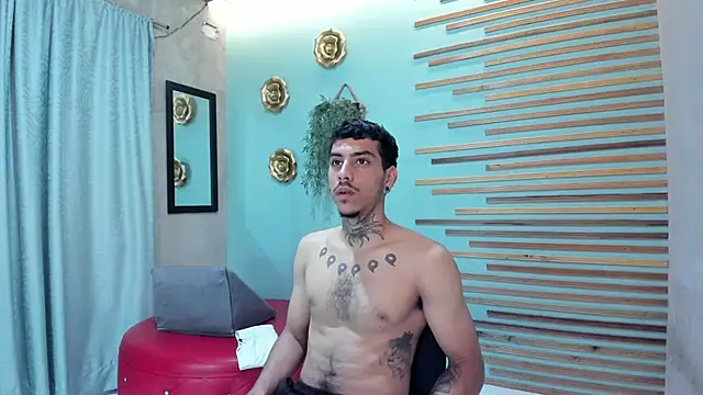 Snapshot of jharol_cardonaa chatting on November 2, 1:35 pm jharol cardonaa online show from November 2, 1:35 pm