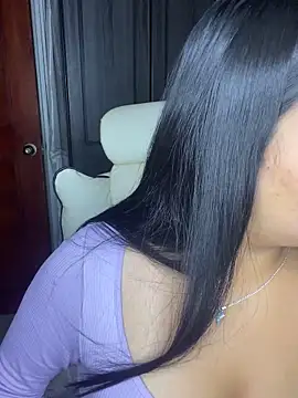 Issa Santana online show from March 26, 8:36 pm