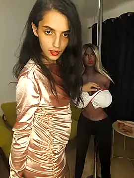 SweetMelodyZ online show from November 25, 10:15 am