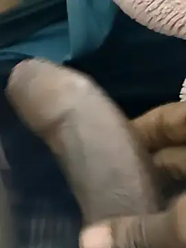 delhi gigolo 5in online show from January 10, 4:31 pm