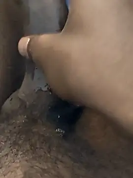 delhi gigolo 5in online show from March 7, 9:12 pm