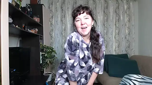 Illusionq online show from October 3, 5:04 am