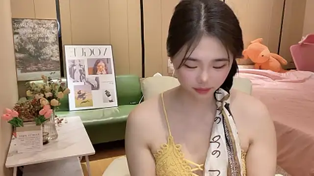 suki-1 online show from October 15, 8:36 am