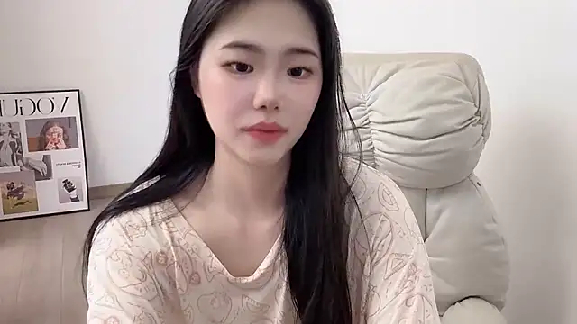 suki-1 online show from July 18, 12:09 pm