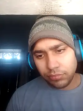 Desirock001 online show from February 6, 3:00 am