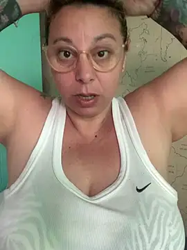 LupeLok online show from December 20, 1:07 pm