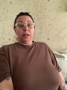 LupeLok online show from May 31, 7:26 pm