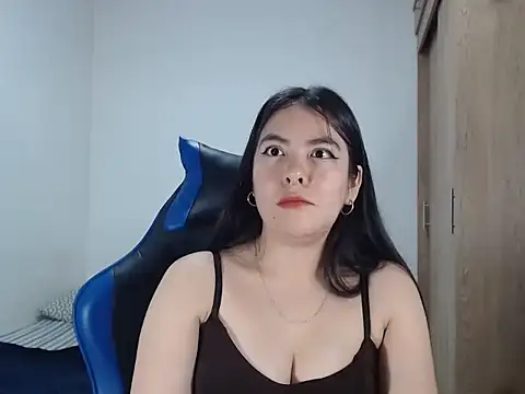 EloiseJun online show from September 27, 8:36 pm