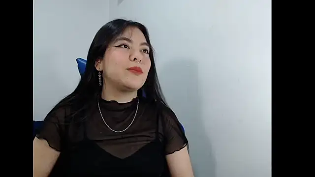 EloiseJun online show from May 6, 6:41 am