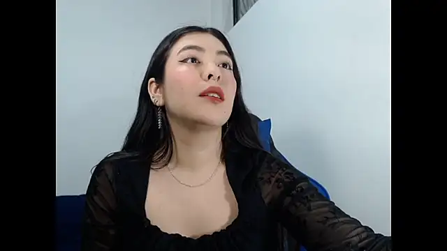 EloiseJun online show from July 15, 5:02 am
