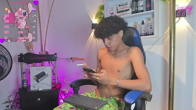  taylor black online show from June 16, 8:44 pm