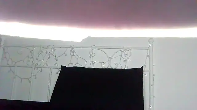 ASSERINAAA online show from November 2, 12:51 pm