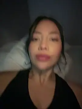 Snapshot of MissCat_ chatting on April 21, 12:56 am MissCat online show from April 21, 12:56 am