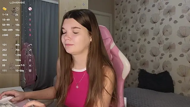 Snapshot of _cute_ice chatting on October 15, 5:07 am cute ice online show from October 15, 5:07 am