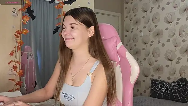 Snapshot of _cute_ice chatting on October 23, 6:34 am cute ice online show from October 23, 6:34 am