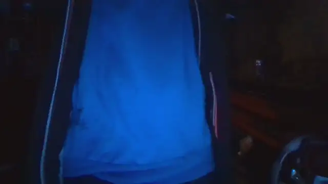 zipman92 online show from December 17, 6:58 pm