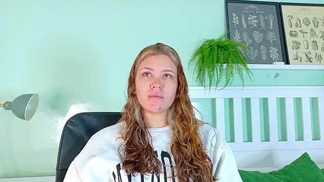 BelaMiller  online show from October 20, 11:43 am