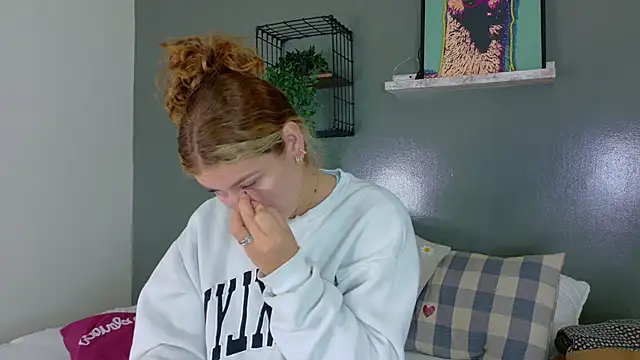 BelaMiller  online show from November 3, 11:33 am