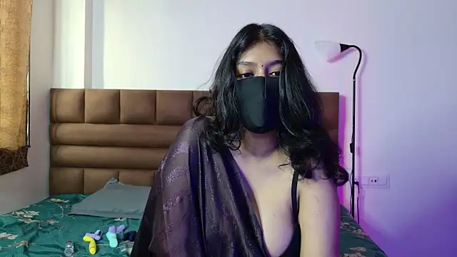 Gulaboo100 online show from October 3, 6:10 am