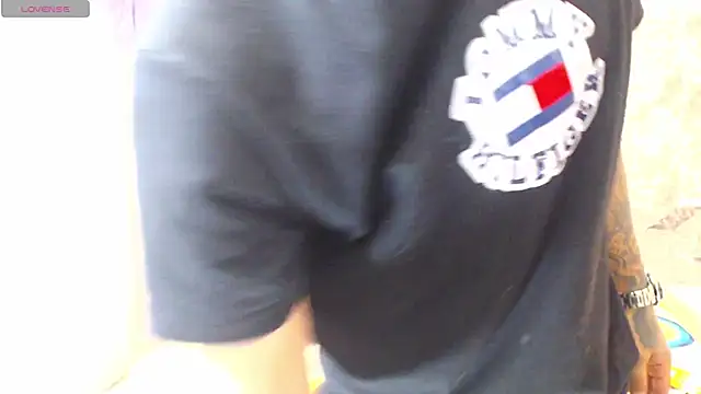 daniquintero03 online show from October 3, 6:49 pm