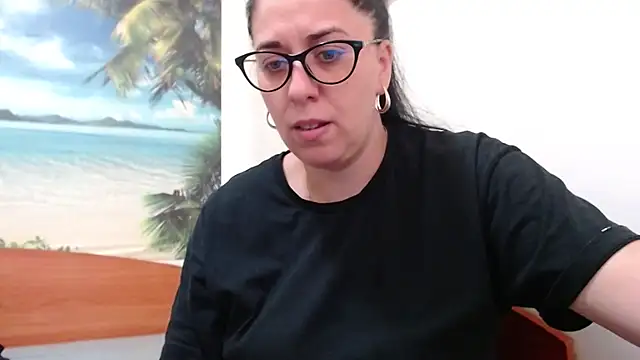 jollene online show from September 14, 12:15 pm