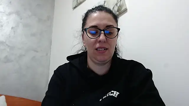 jollene online show from November 21, 2:16 pm