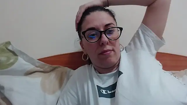 jollene online show from March 7, 2:03 pm