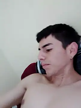 Snapshot of La_Cosita_69 chatting on October 4, 12:03 pm La Cosita 69 online show from October 4, 12:03 pm