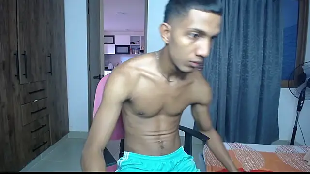 miguelmarcus online show from October 11, 1:09 pm