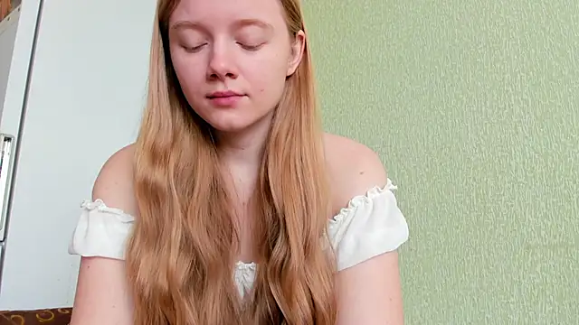 Snapshot of Eva_yamioka chatting on September 14, 6:34 am Eva yamioka online show from September 14, 6:34 am