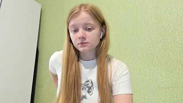 Snapshot of Eva_yamioka chatting on October 8, 6:05 pm Eva yamioka online show from October 8, 6:05 pm