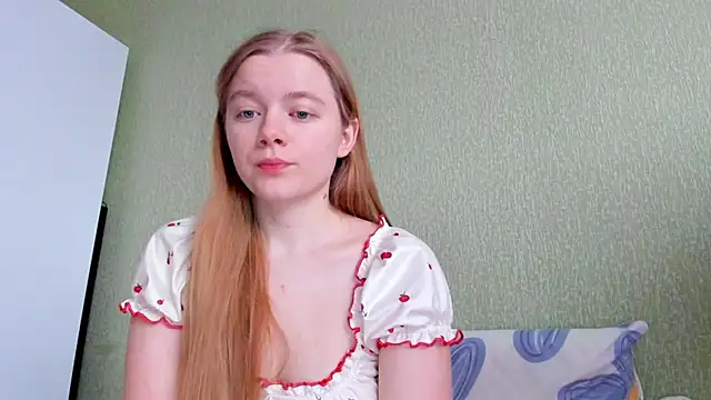 Snapshot of Eva_yamioka chatting on December 15, 6:17 am Eva yamioka online show from December 15, 6:17 am