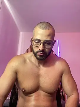 magnumchris online show from March 28, 7:02 pm