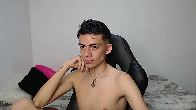 Rimuru17 online show from March 29, 3:39 am