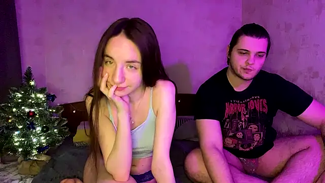 Snapshot of lailarays chatting on December 14, 9:08 pm lailarays online show from December 14, 9:08 pm