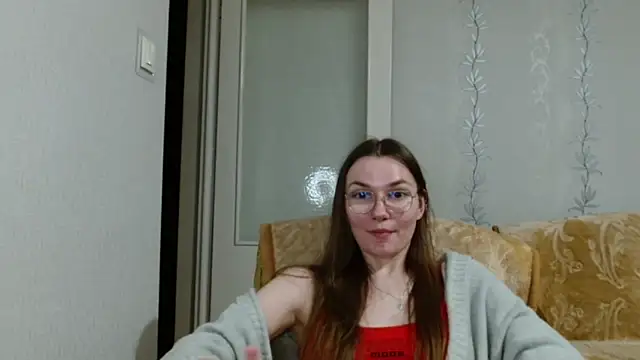 LooveELLYx online show from March 13, 6:12 pm