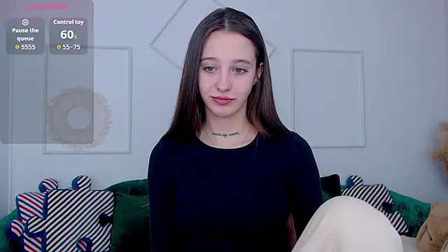 Little cherryy   online show from September 29, 6:51 am